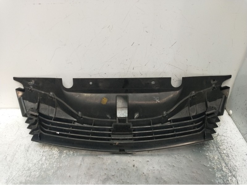 Recambio de rejilla delantera para renault laguna ii grandtour (kg0/1_) 1.9 dci (kg0g) referencia OEM IAM   02