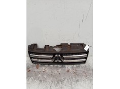 Recambio de rejilla delantera para mitsubishi montero iv (v8_w, v9_w) 3.2 di-d 4wd (v98w, v88w) referencia OEM IAM   10