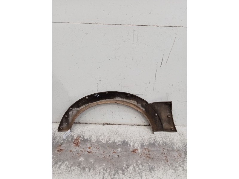 Recambio de aletin trasero izquierdo para mitsubishi montero iv (v8_w, v9_w) 3.2 di-d 4wd (v98w, v88w) referencia OEM IAM   10