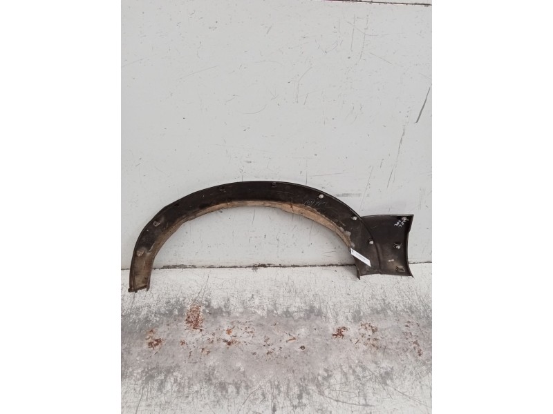 Recambio de aletin delantero derecho para mitsubishi montero iv (v8_w, v9_w) 3.2 di-d 4wd (v98w, v88w) referencia OEM IAM  VER F