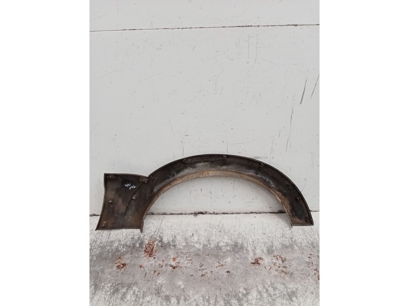 Recambio de aletin trasero derecho para mitsubishi montero iv (v8_w, v9_w) 3.2 di-d 4wd (v98w, v88w) referencia OEM IAM   10