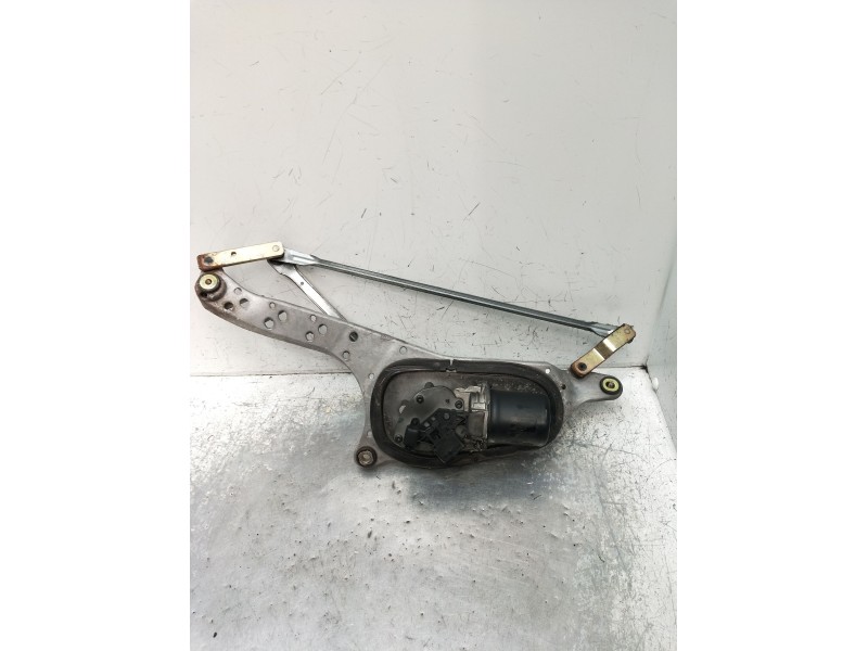 Recambio de motor limpia delantero para renault laguna ii grandtour (kg0/1_) 1.9 dci (kg0g) referencia OEM IAM   02