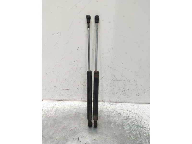 Recambio de amortiguadores maletero / porton para renault clio ii (bb_, cb_) 1.2 16v (bb05, bb0w, bb11, bb27, bb2t, bb2u, bb2v, 
