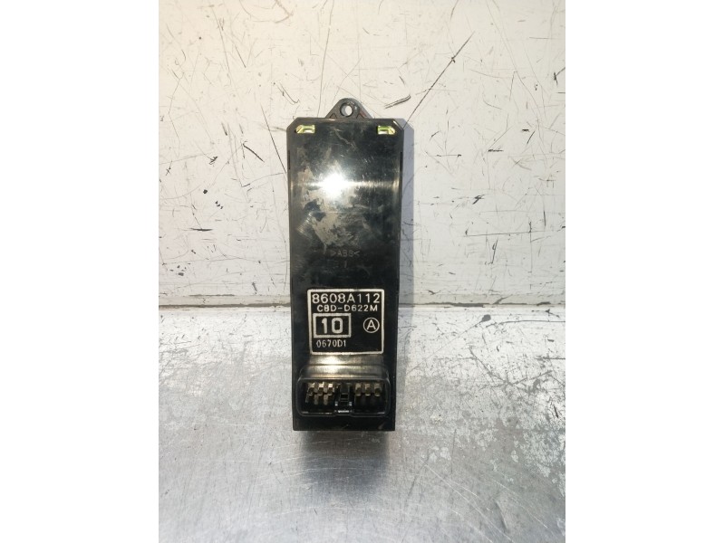 Recambio de mando elevalunas delantero izquierdo para mitsubishi montero iv (v8_w, v9_w) 3.2 di-d 4wd (v98w, v88w) referencia OE