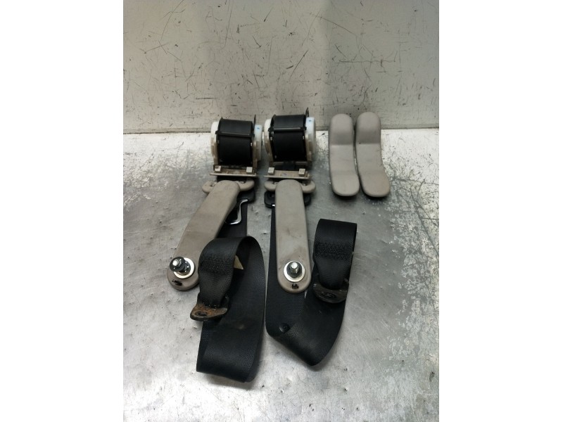Recambio de juego cinturones trasero para mitsubishi montero iv (v8_w, v9_w) 3.5 v6 4wd referencia OEM IAM  3P 10