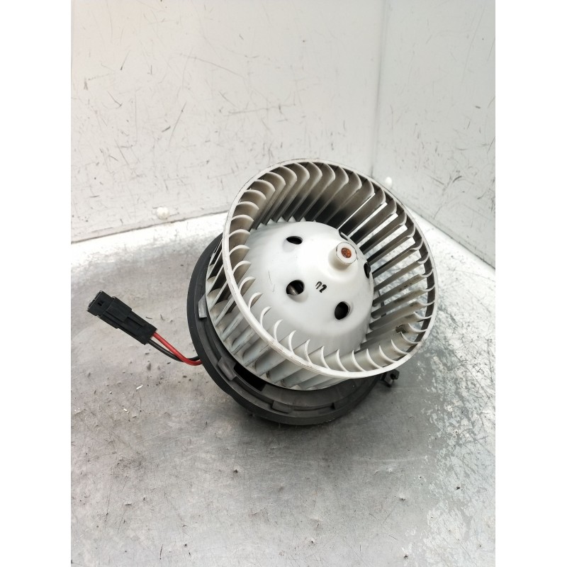 Recambio de motor calefaccion para renault laguna ii grandtour (kg0/1_) 1.9 dci (kg0g) referencia OEM IAM 52488121 L073A35LHD 02