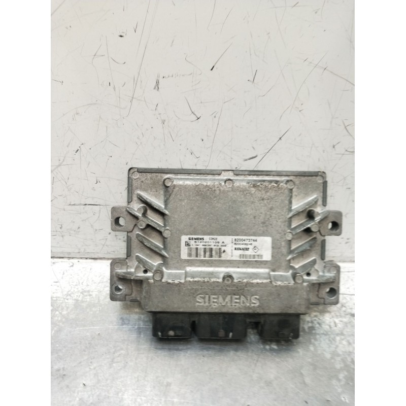 Recambio de centralita motor uce para renault clio ii (bb_, cb_) 1.2 16v (bb05, bb0w, bb11, bb27, bb2t, bb2u, bb2v, cb05,... ref