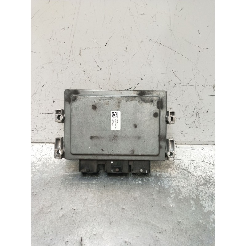 Recambio de centralita motor uce para renault clio ii (bb_, cb_) 1.2 16v (bb05, bb0w, bb11, bb27, bb2t, bb2u, bb2v, cb05,... ref