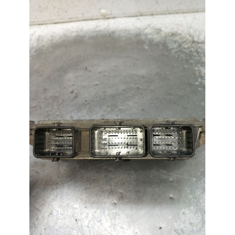 Recambio de centralita motor uce para renault clio ii (bb_, cb_) 1.2 16v (bb05, bb0w, bb11, bb27, bb2t, bb2u, bb2v, cb05,... ref