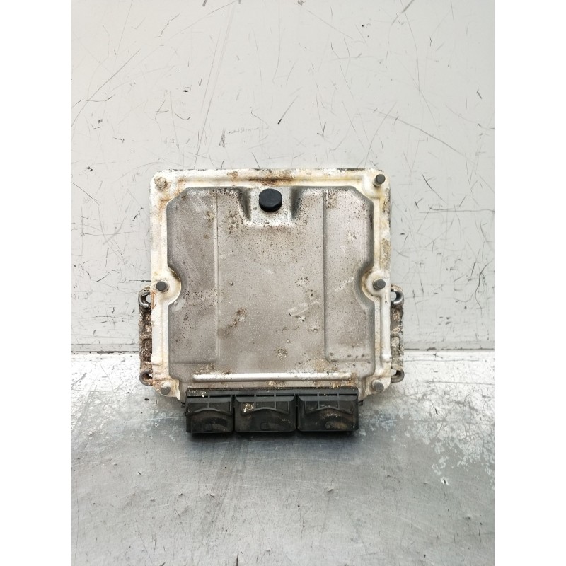 Recambio de centralita motor uce para renault laguna ii grandtour (kg0/1_) 1.9 dci (kg0g) referencia OEM IAM 0281011101 82000954