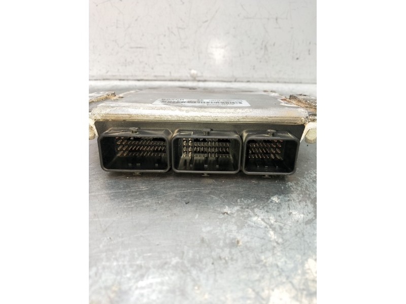 Recambio de centralita motor uce para renault laguna ii grandtour (kg0/1_) 1.9 dci (kg0g) referencia OEM IAM 0281011101 82000954