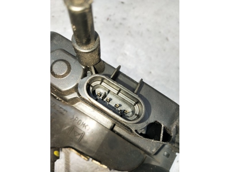 Recambio de motor cierre centralizado delantero izquierdo para renault laguna ii grandtour (kg0/1_) 1.9 dci (kg0g) referencia OE