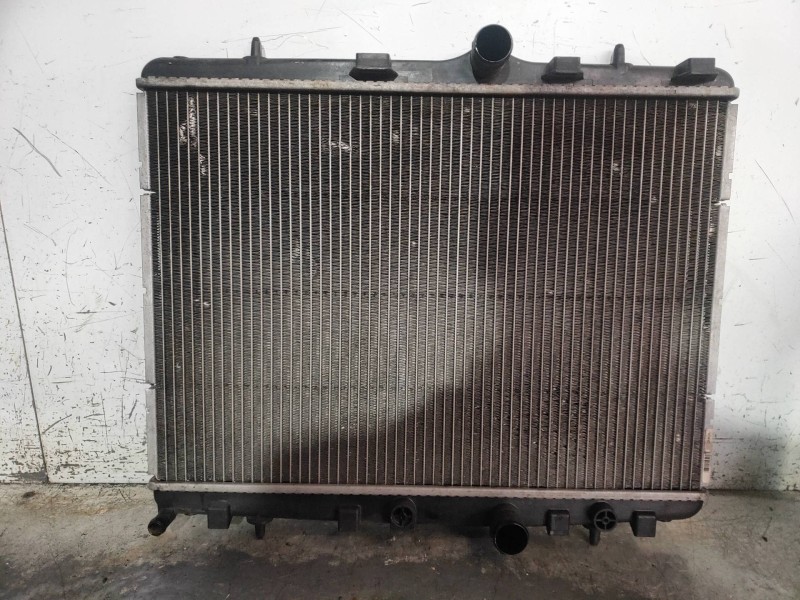 Recambio de radiador agua para citroën ds3 special edition referencia OEM IAM 9685852680  