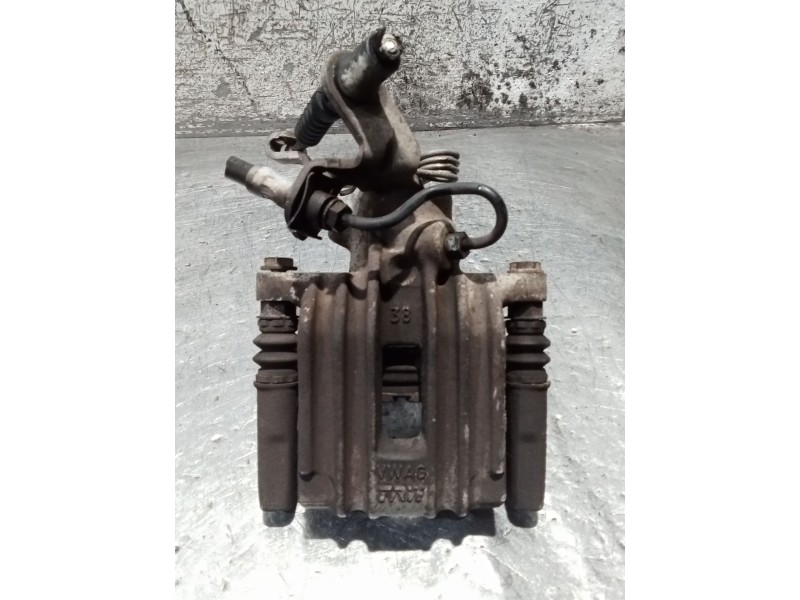 Recambio de pinza freno trasera derecha para audi a3 sportback (8pa) 1.9 tdi referencia OEM IAM   04