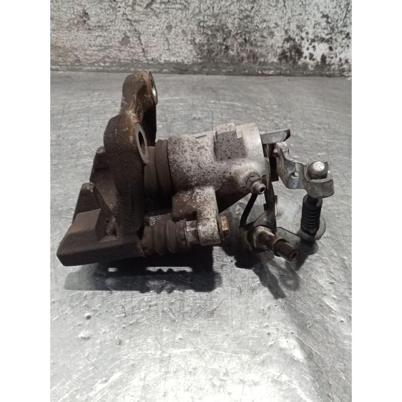 Recambio de pinza freno trasera derecha para audi a3 sportback (8pa) 1.9 tdi referencia OEM IAM   04