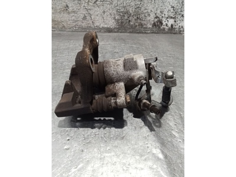 Recambio de pinza freno trasera derecha para audi a3 sportback (8pa) 1.9 tdi referencia OEM IAM   04