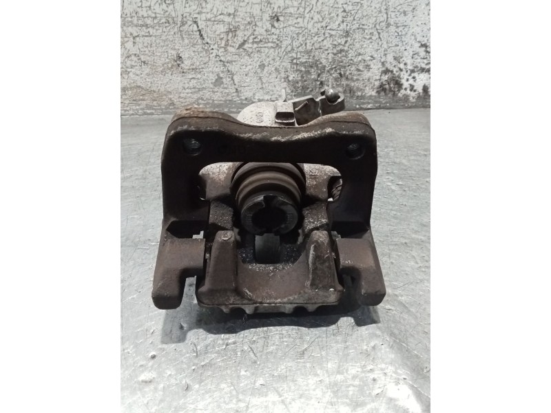 Recambio de pinza freno trasera derecha para audi a3 sportback (8pa) 1.9 tdi referencia OEM IAM   04