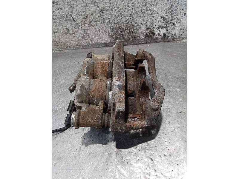 Recambio de pinza freno delantera izquierda para peugeot boxer caja/chasis 2.2 hdi 120 referencia OEM IAM   06