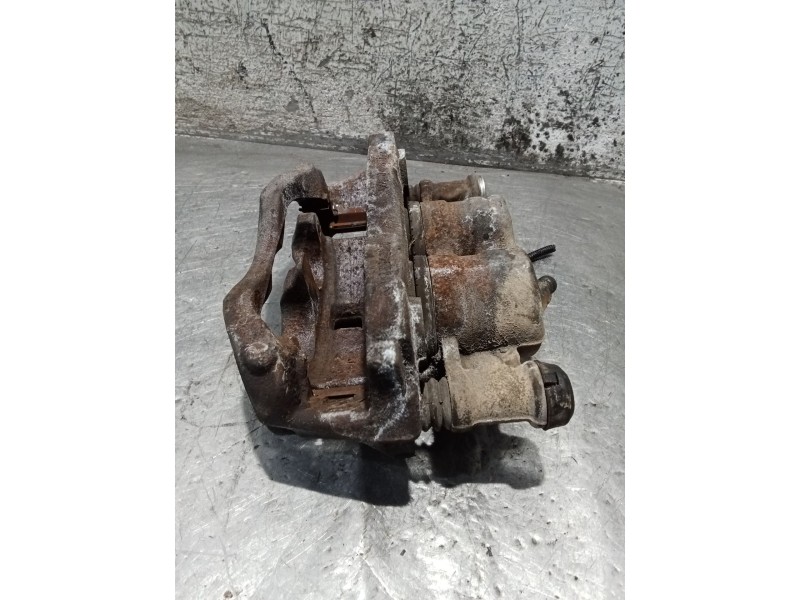 Recambio de pinza freno delantera izquierda para peugeot boxer caja/chasis 2.2 hdi 120 referencia OEM IAM   06