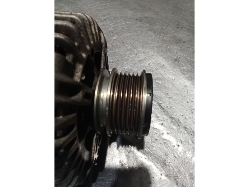 Recambio de alternador para audi a3 sportback (8pa) 1.9 tdi referencia OEM IAM 06F903023C 140A 04