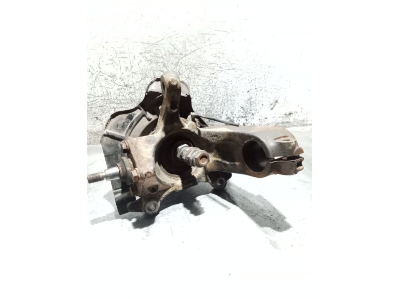 Recambio de mangueta delantera izquierda para peugeot boxer caja/chasis 2.2 hdi 120 referencia OEM IAM   06