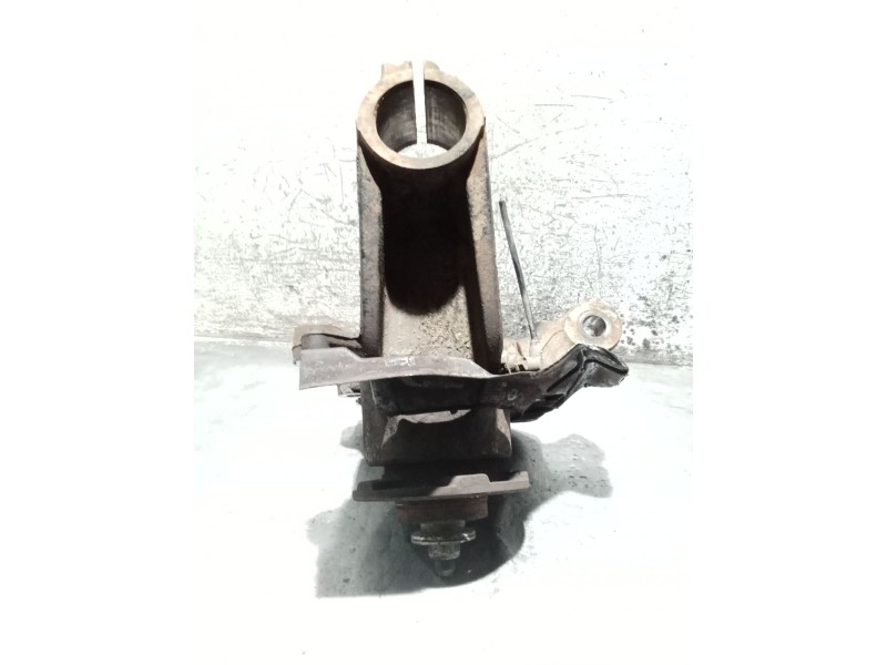 Recambio de mangueta delantera izquierda para peugeot boxer caja/chasis 2.2 hdi 120 referencia OEM IAM   06