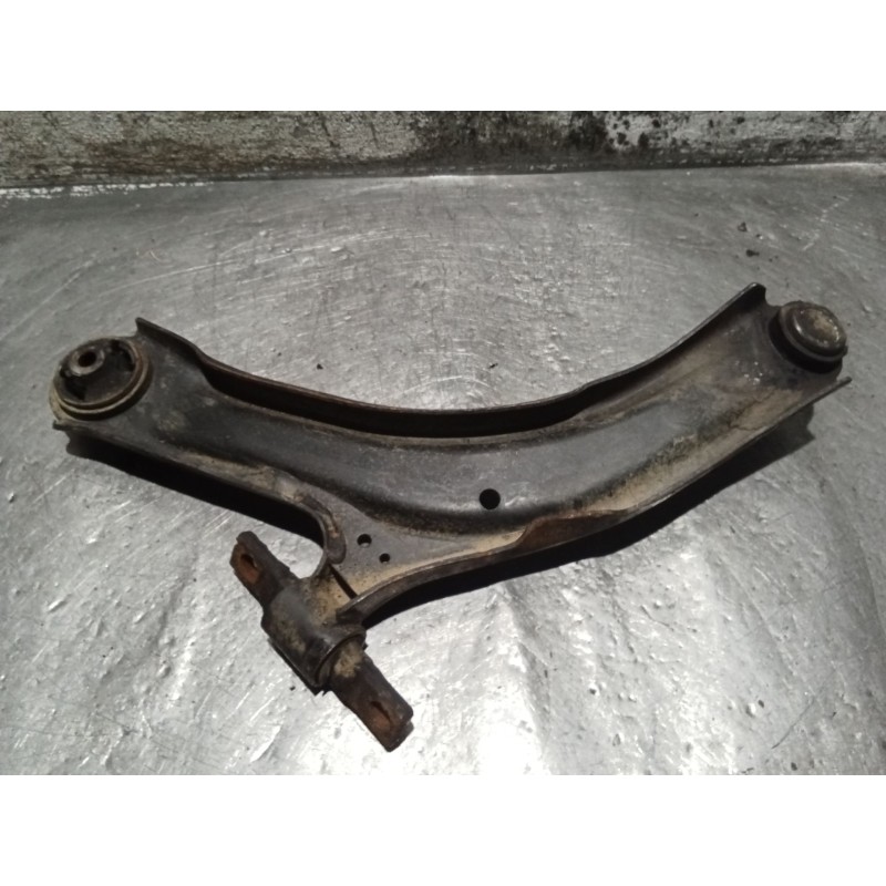 Recambio de brazo suspension inferior delantero derecho para nissan qashqai i (j10, nj10) 1.6 dci referencia OEM IAM   