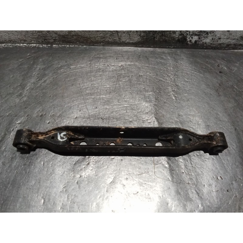 Recambio de brazo suspension inferior trasero izquierdo para nissan qashqai i (j10, nj10) 1.6 dci referencia OEM IAM   