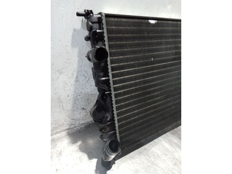Recambio de radiador agua para renault clio ii (bb_, cb_) 1.2 16v (bb05, bb0w, bb11, bb27, bb2t, bb2u, bb2v, cb05,... referencia