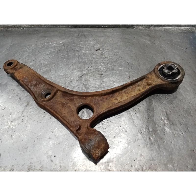Recambio de brazo suspension inferior delantero izquierdo para peugeot boxer caja/chasis 2.2 hdi 120 referencia OEM IAM 50706935