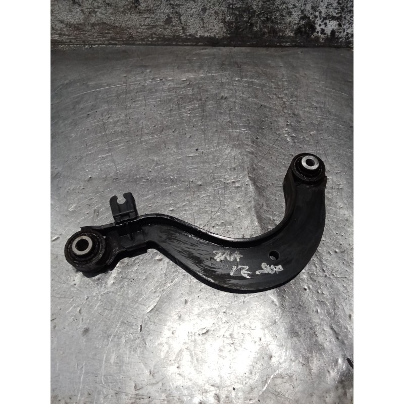 Recambio de brazo suspension superior trasero izquierdo para audi a3 sportback (8pa) 1.9 tdi referencia OEM IAM 1K0505323N  04