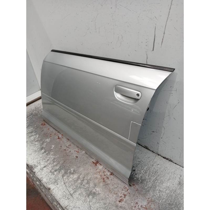 Recambio de puerta delantera izquierda para audi a3 sportback (8pa) 1.9 tdi referencia OEM IAM   04