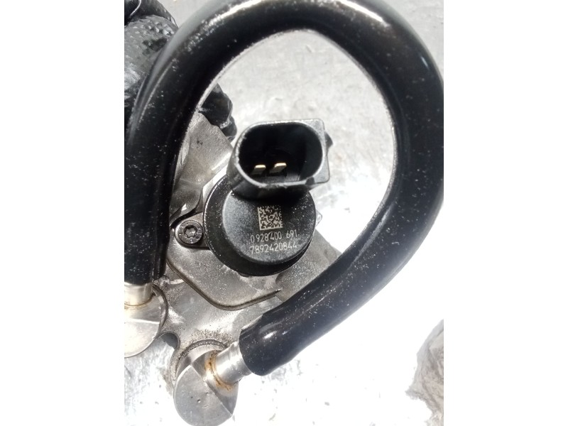 Recambio de bomba inyeccion para bmw 5 (e60) 520 d referencia OEM IAM 0445010510 780749501 BOSCH