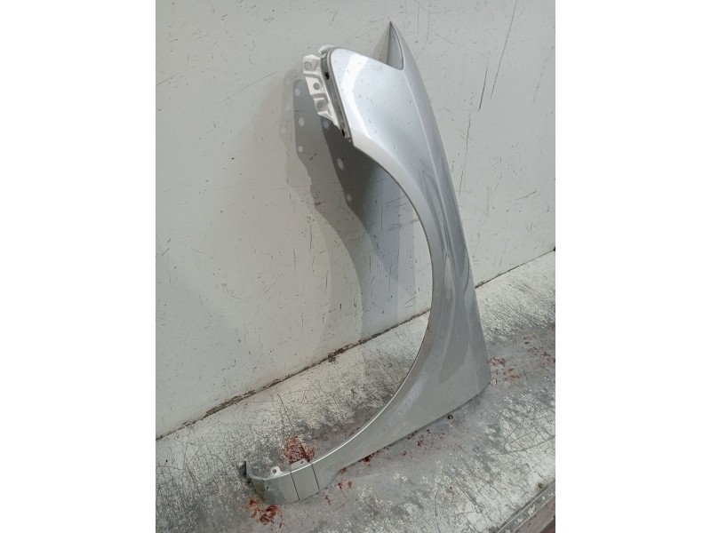 Recambio de aleta delantera izquierda para audi a3 sportback (8pa) 1.9 tdi referencia OEM IAM   04