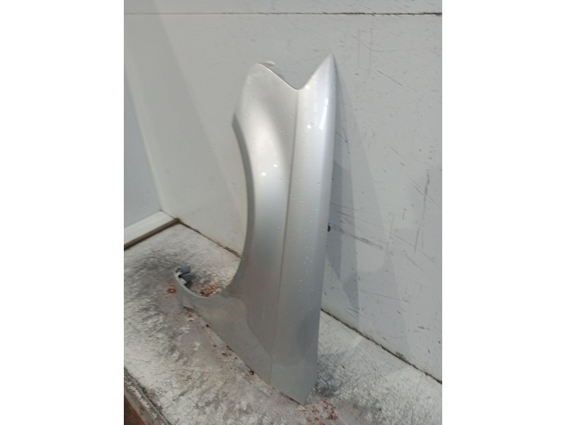 Recambio de aleta delantera izquierda para audi a3 sportback (8pa) 1.9 tdi referencia OEM IAM   04