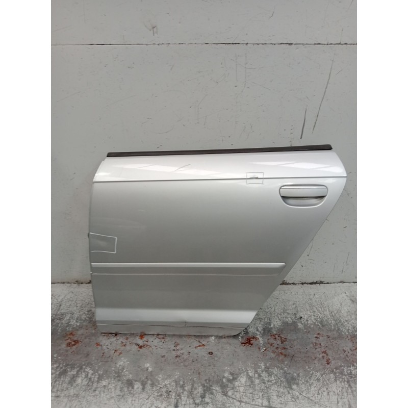 Recambio de puerta trasera izquierda para audi a3 sportback (8pa) 1.9 tdi referencia OEM IAM   04
