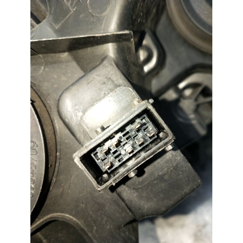 Recambio de faro izquierdo para citroën c4 i (lc_) 1.4 16v referencia OEM IAM 9684381980 89902310 89902318 