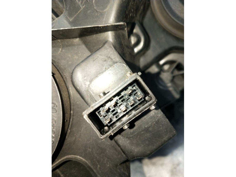 Recambio de faro izquierdo para citroën c4 i (lc_) 1.4 16v referencia OEM IAM 9684381980 89902310 89902318 