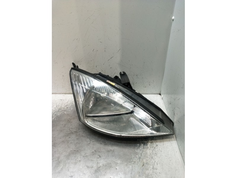 Recambio de faro derecho para ford focus i (daw, dbw) 1.8 turbo di / tddi referencia OEM IAM   