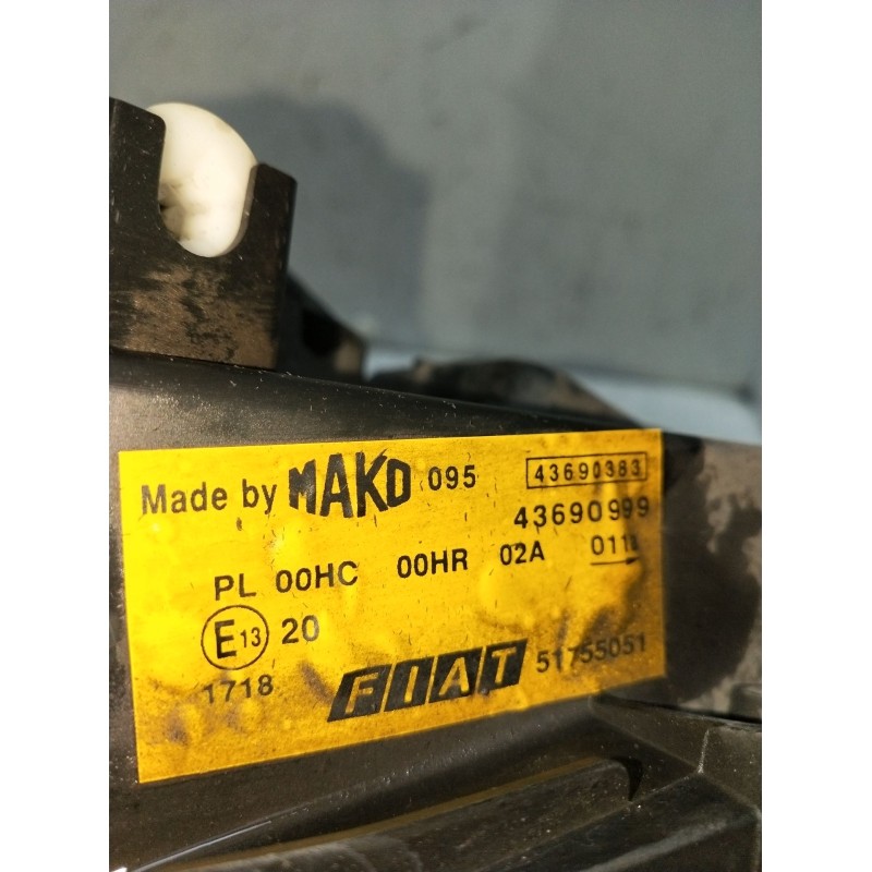 Recambio de faro derecho para fiat doblo monospace (119_, 223_) 1.3 jtd referencia OEM IAM 51755051 43690999 PARA PULIR 06