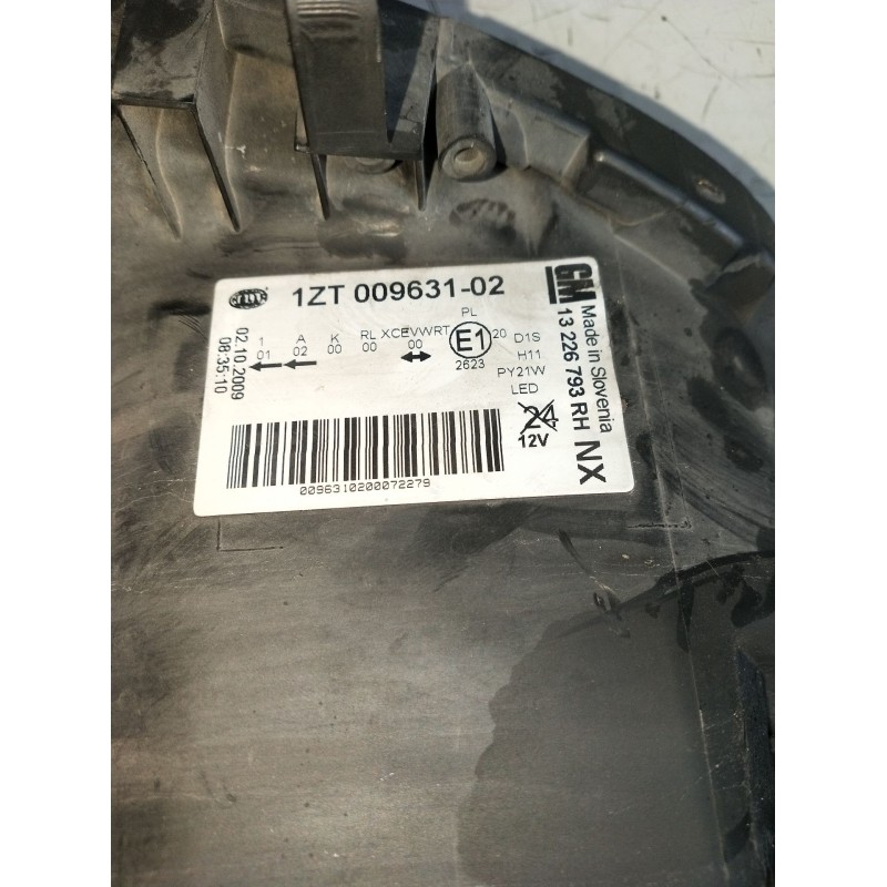 Recambio de faro derecho para opel insignia a (g09) 2.0 cdti (68) referencia OEM IAM 13226793 XENON 1ZT00963102 5DV00972000 08