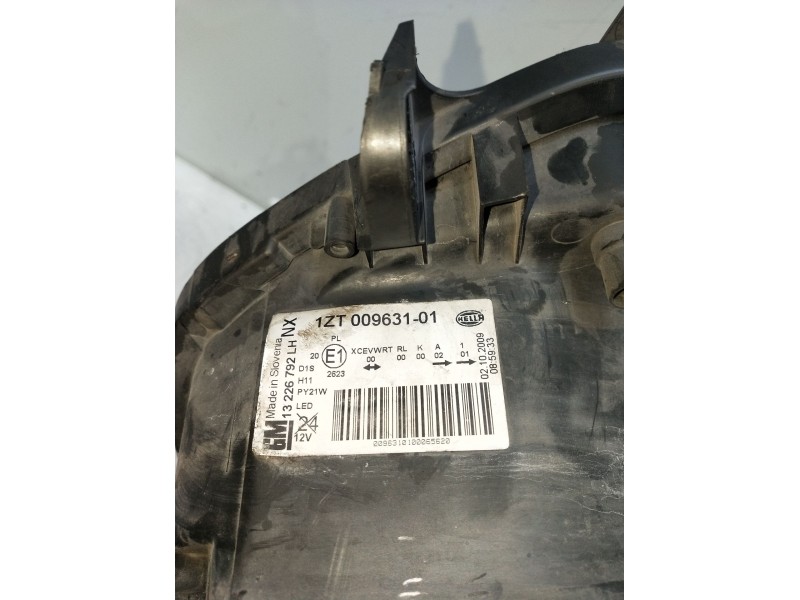 Recambio de faro izquierdo para opel insignia a (g09) 2.0 cdti (68) referencia OEM IAM 13226792 XENON 1ZT00963101 5DV00972000 08
