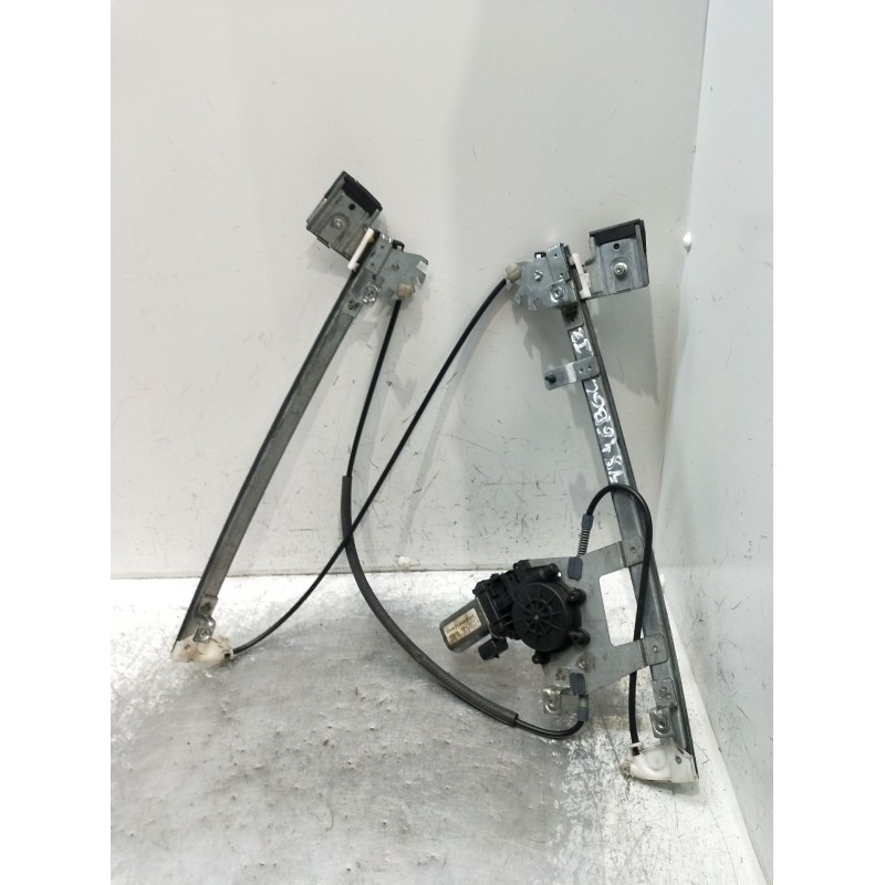 Recambio de elevalunas delantero izquierdo para ford focus i (daw, dbw) 1.8 turbo di / tddi referencia OEM IAM D334601454500017 