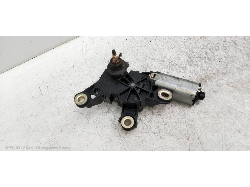 Recambio de motor limpia trasero para audi a4 avant (b5) 2.5 tdi referencia OEM IAM 8L0955711B  
