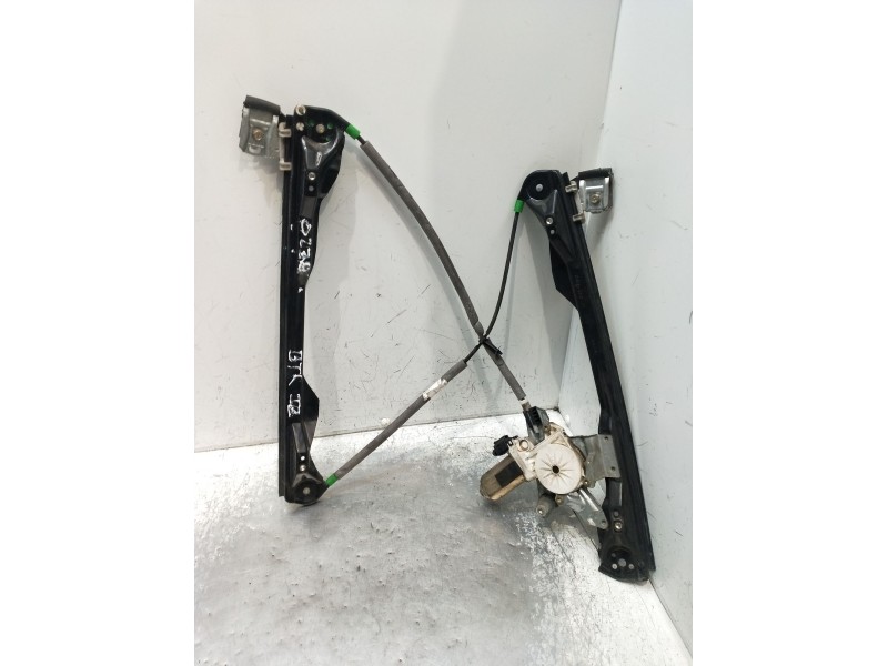 Recambio de elevalunas delantero izquierdo para ford focus i (daw, dbw) 1.6 16v referencia OEM IAM  5P 