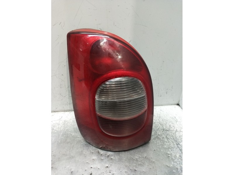 Recambio de piloto trasero izquierdo para citroën xsara picasso (n68) 2.0 hdi referencia OEM IAM   