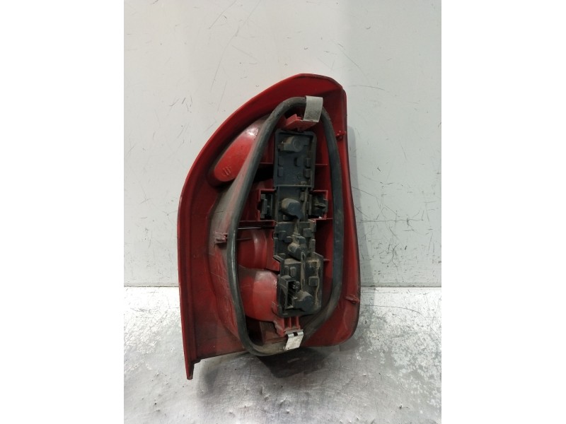 Recambio de piloto trasero izquierdo para citroën xsara picasso (n68) 2.0 hdi referencia OEM IAM   