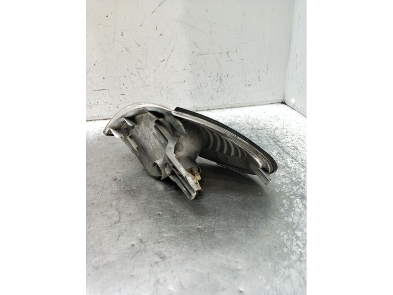 Recambio de piloto delantero derecho para nissan primera hatchback (p11) 2.0 td referencia OEM IAM   