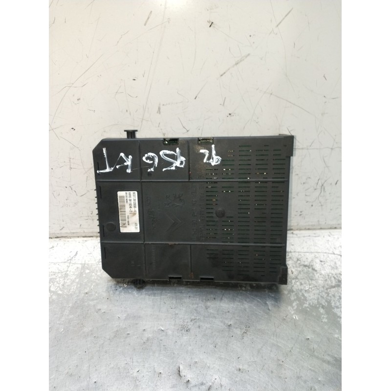 Recambio de caja reles / fusibles para citroën c4 i (lc_) 1.4 16v referencia OEM IAM 281201906C 281208364 281192462C 