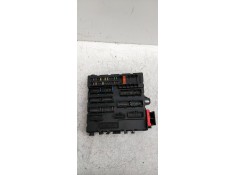 Recambio de caja reles / fusibles para opel vectra c berlina club referencia OEM IAM 13125487  